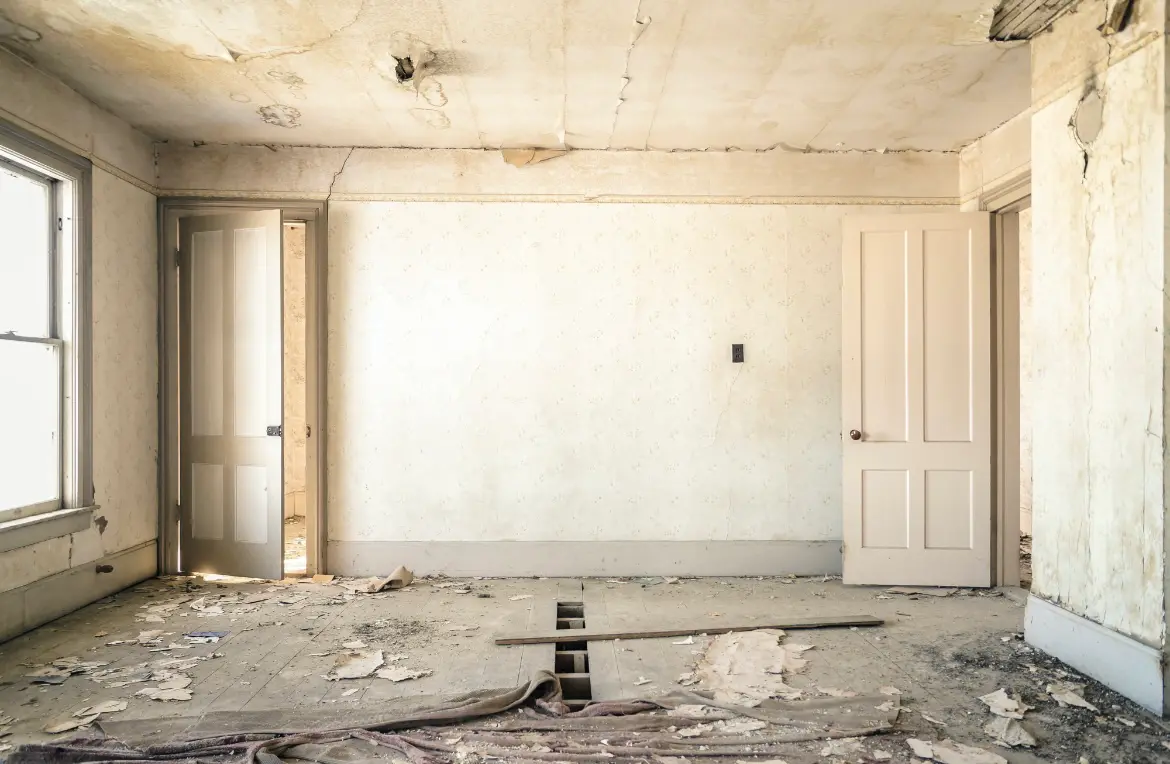 Waste disposal crew managing a cleanout project in Bettendorf